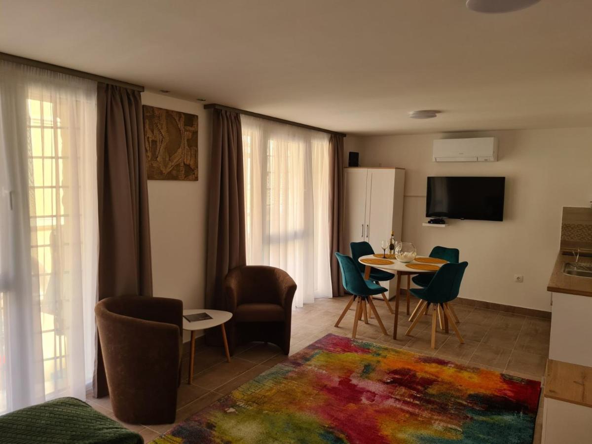 אגר City Center Apartmanhaz מראה חיצוני תמונה